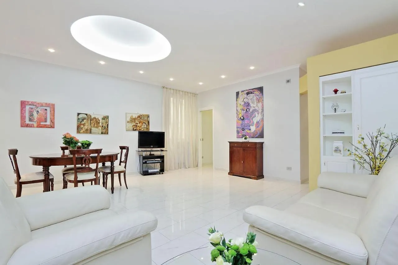 Apartment Luxury 2 Bed Flat - Close To Vatican Rome Italy